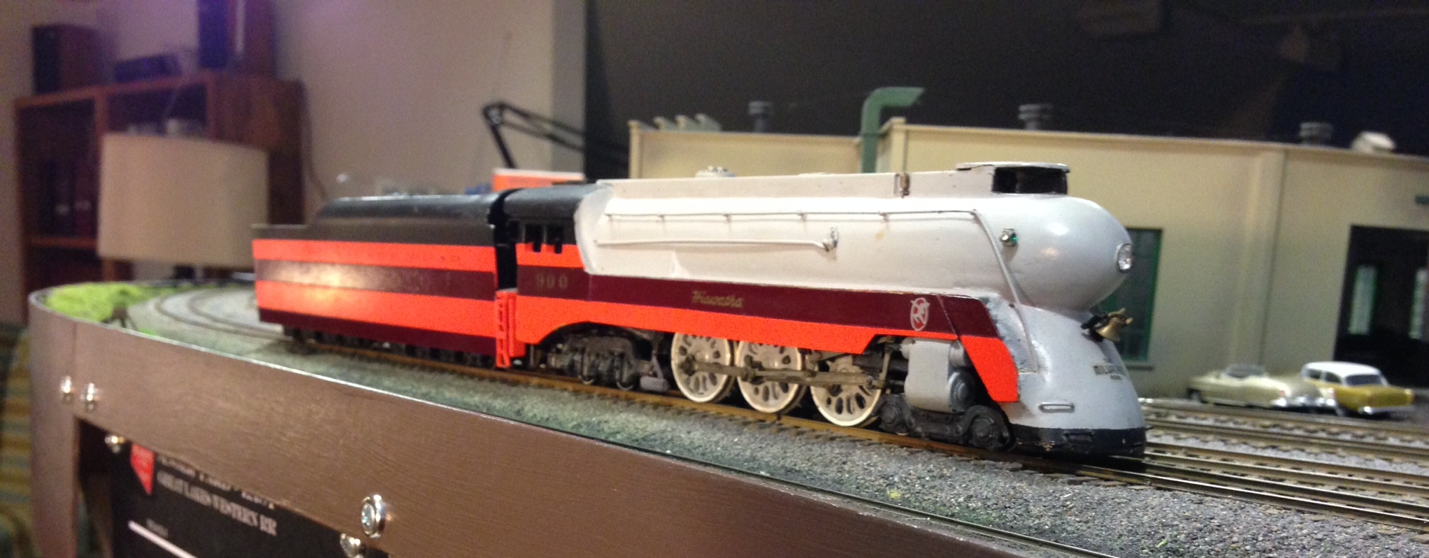 Streamline Varney